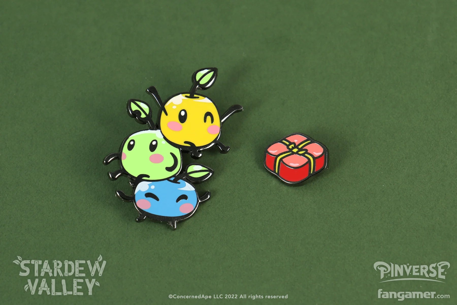 Colorful cartoon-style pins on a green background with 'Stardew Valley' branding.