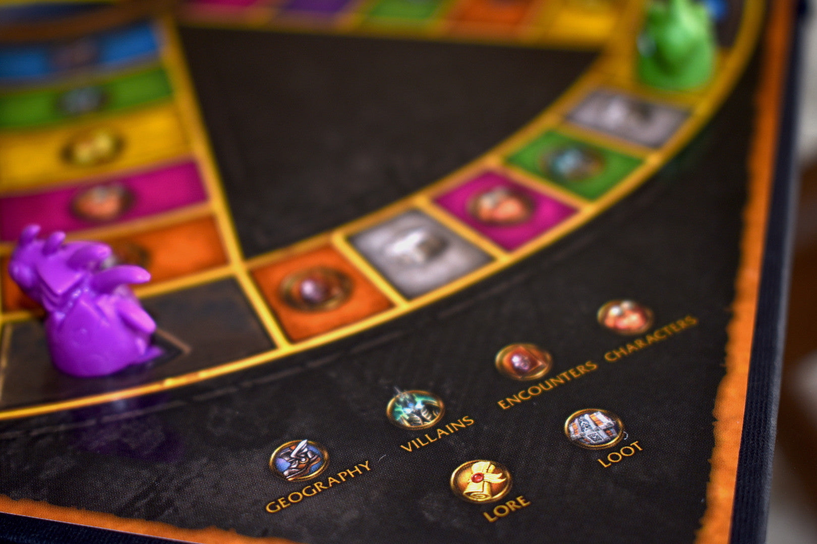 Warcraft trivial pursuit game board details
